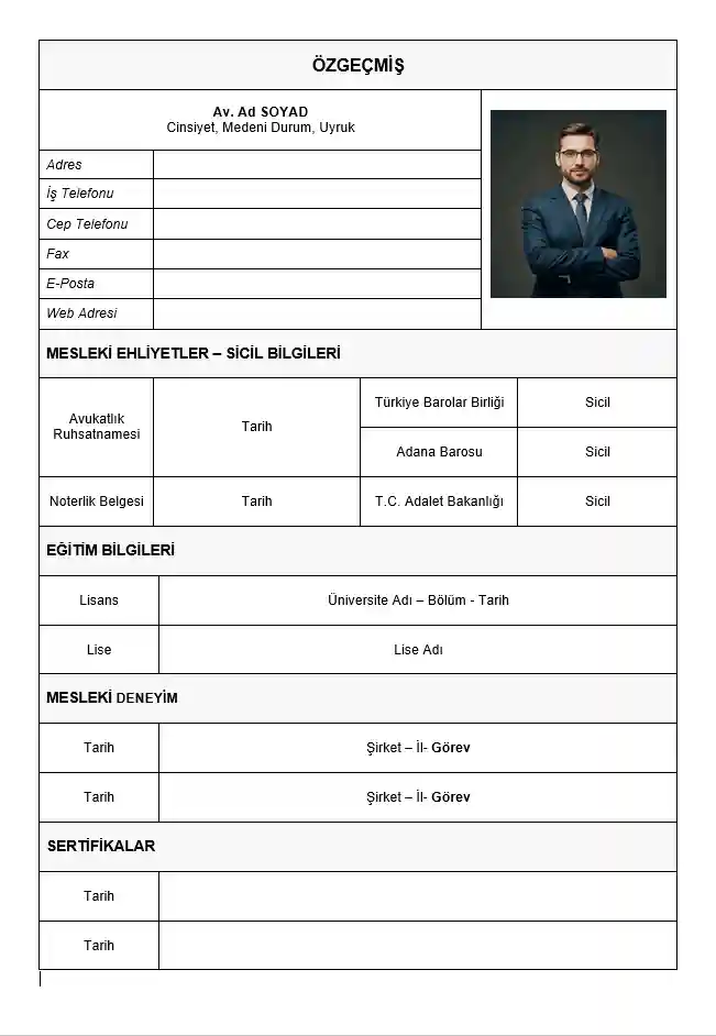 Avukatlar için tablo yapısında tasarlanmış, sicil ve ehliyet bilgilerini içeren fotoğraflı Word CV örneği.